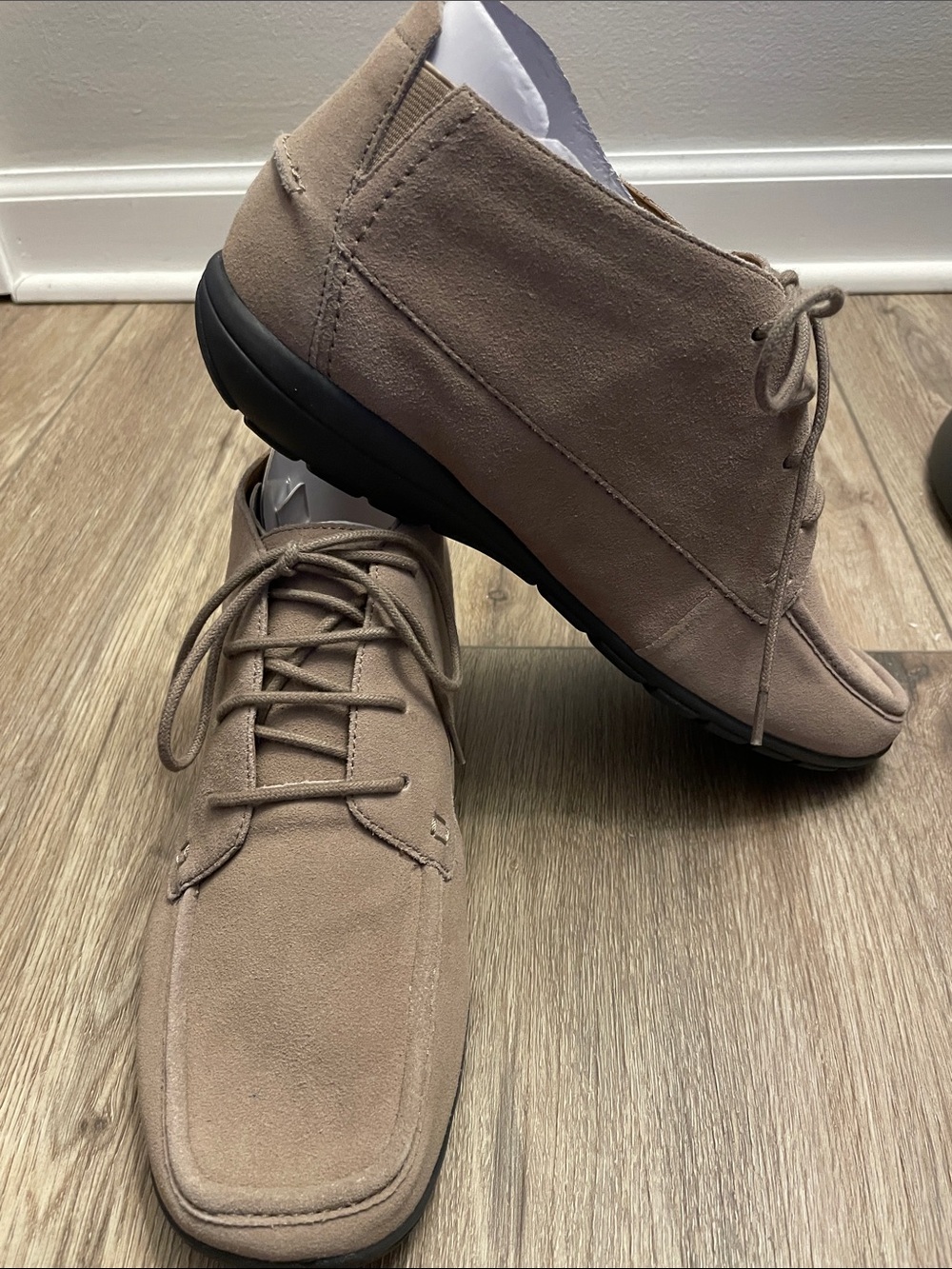 Easy Spirit Women's 9.5WW Adagio Tan Suede Lace Ankle Boot Square Toe